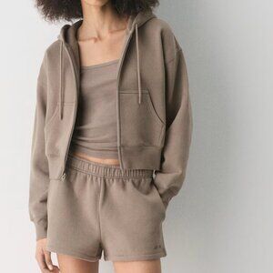 Aritzia Cozy Sweatfleece Boyfriend Boxy Zip Hoodie - xs worn once or twice